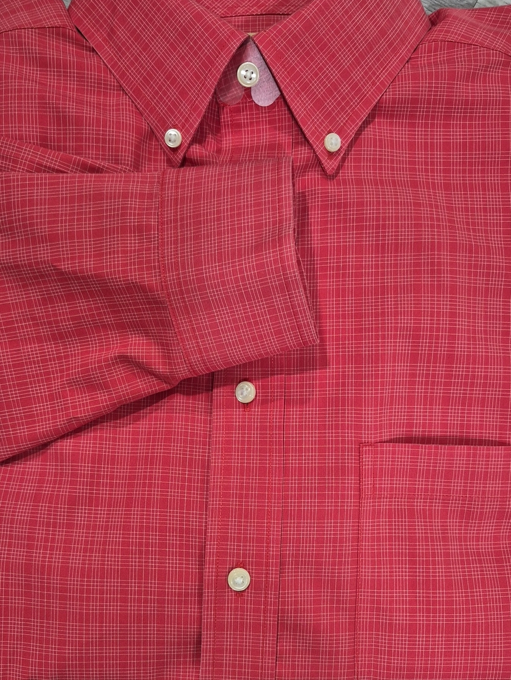 Roundtree & Yorke Red Plaid Button-Down Dress Shirt